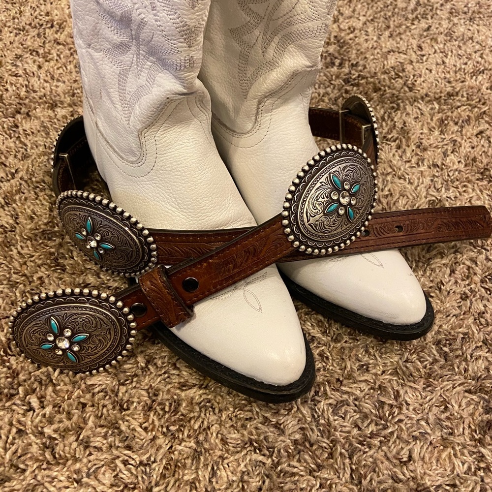 Concho belt